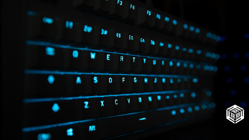 公司背光硅膠鍵盤(pán)，背光機(jī)械鍵盤(pán)遠(yuǎn)銷(xiāo)美國(guó)，新加坡！